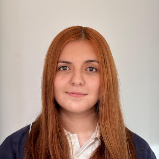 Perfil Javiera Chávez Pozo