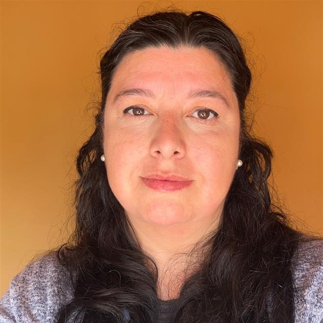 Perfil María José Espinace
