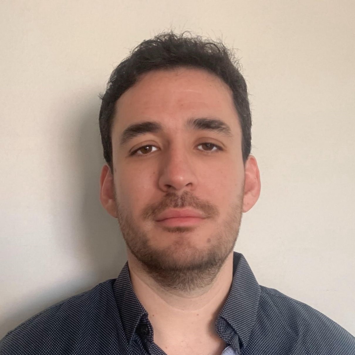 Perfil Daniel Arza Marambio